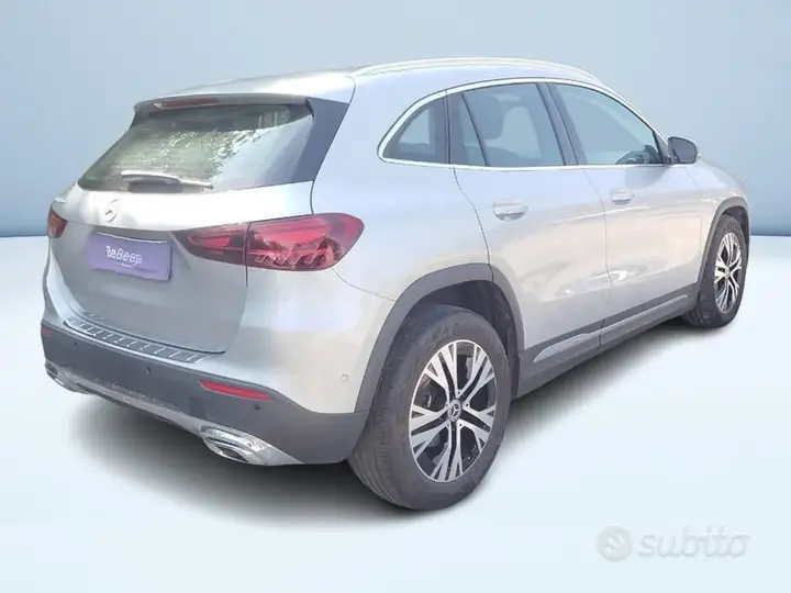 Mercedes-Benz Gla 2025 photo 5