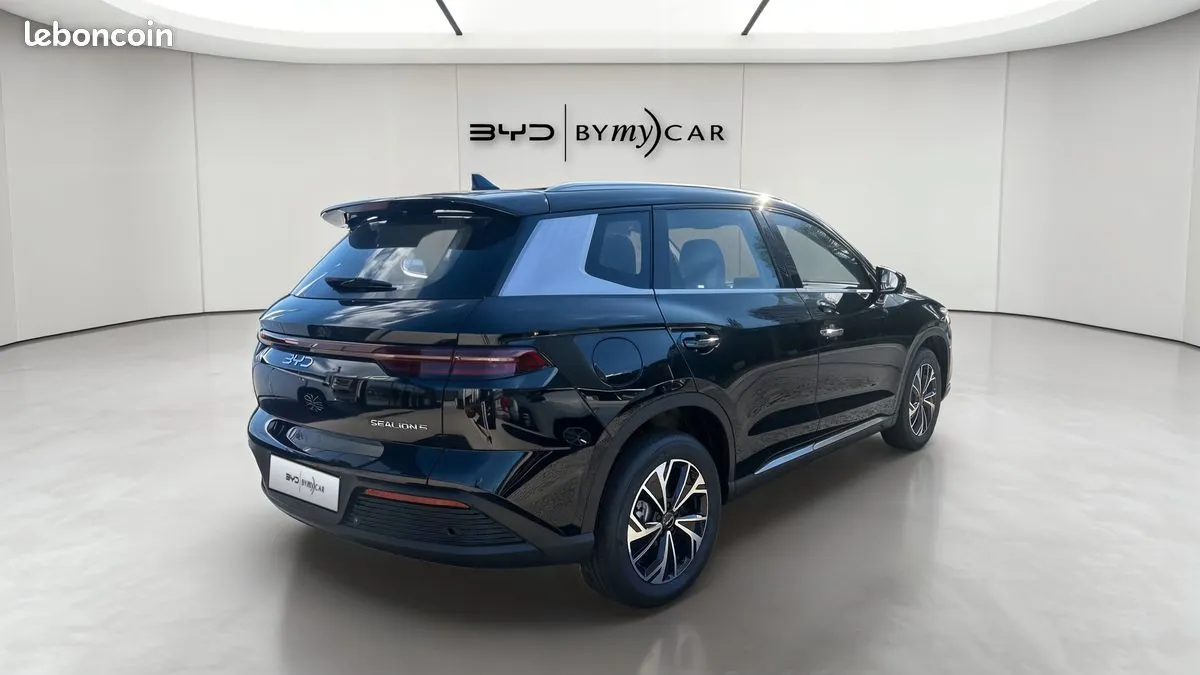 BYD Sealion 5 2025 photo 5