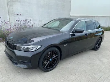 BMW 320E Touring