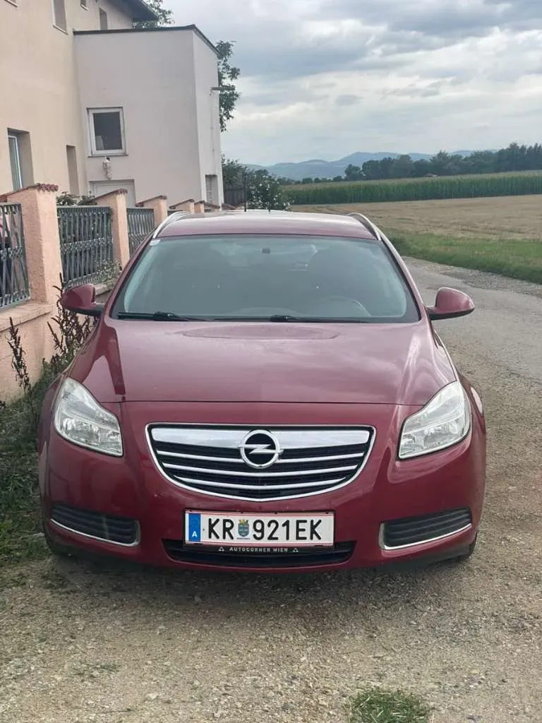 Opel Insignia 2009 photo 2
