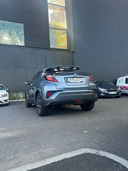 Toyota C-Hr 2021 photo 3