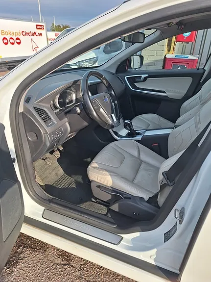 Volvo Xc60 2015 photo 4