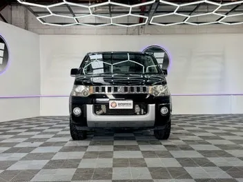 Mitsubishi Delica 2015 photo 3