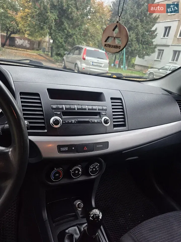 Mitsubishi Lancer 2008 photo 2