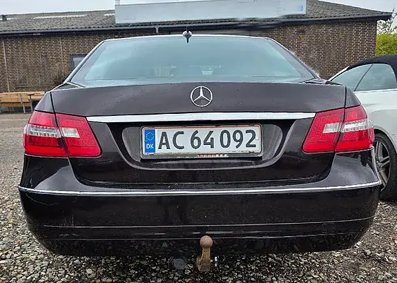 Mercedes-Benz E250 2009 photo 5