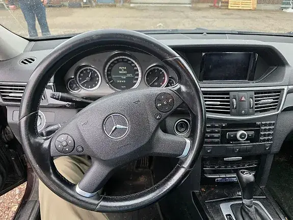 Mercedes-Benz E250 2009 photo 4