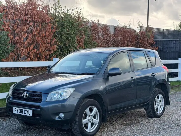Toyota Rav4 2008 photo 3