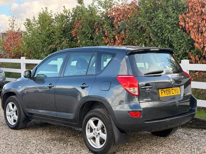 Toyota Rav4 2008 photo 4
