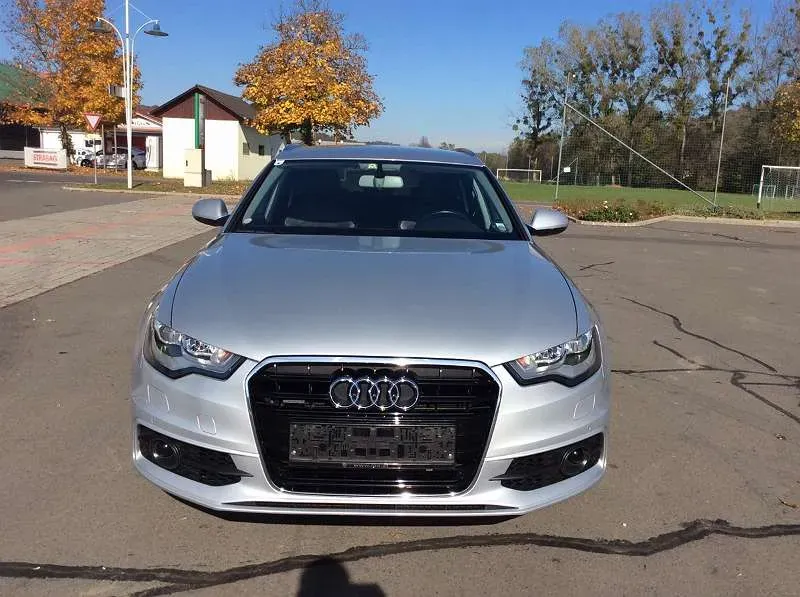 Audi A6 Avant Quattro 2012 photo 3
