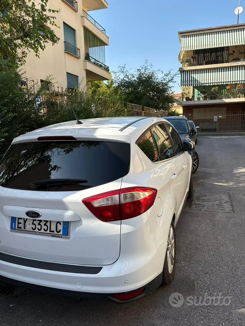 Ford C-Max 2015 photo 5