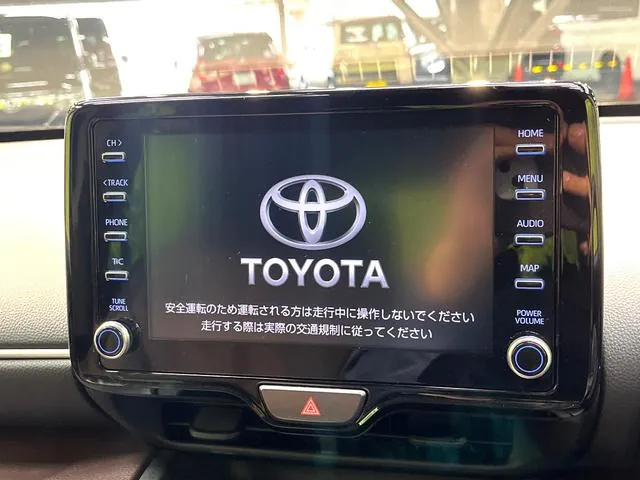Toyota Yaris Cross Hybrid Z 2023 photo 3