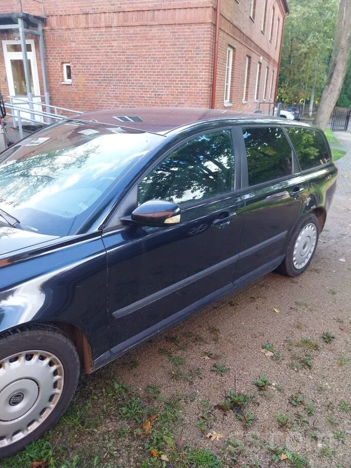 Volvo V50 2005 photo 4