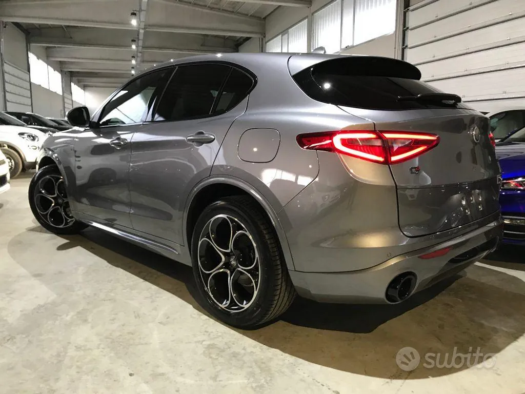 Alfa Romeo Stelvio 2021 photo 2
