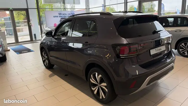 Volkswagen T-Cross 2026 photo 3