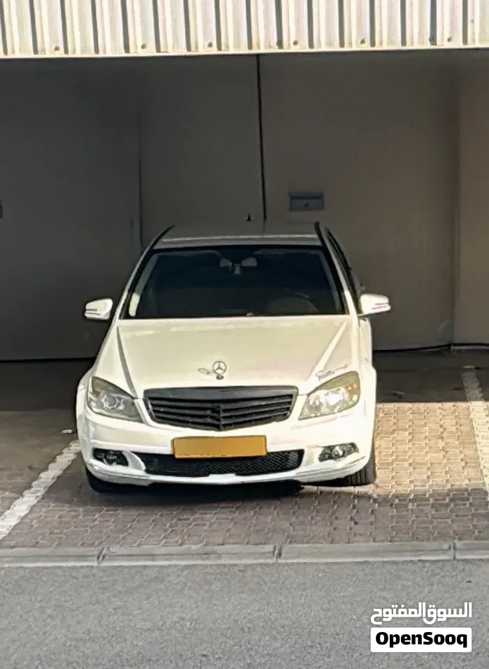 Mercedes-Benz C180 2009 photo 3