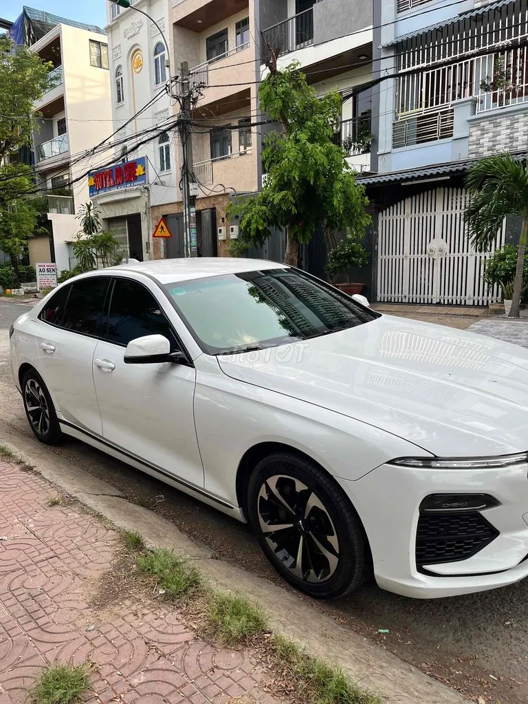 Vinfast Lux A