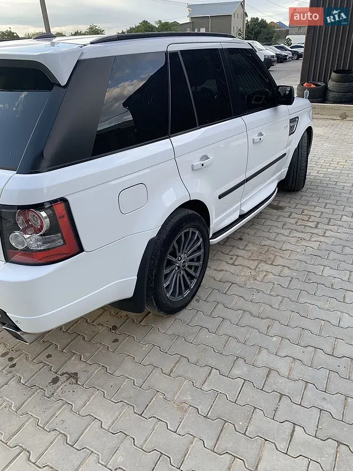Land Rover Range Rover Sport 2012 photo 3