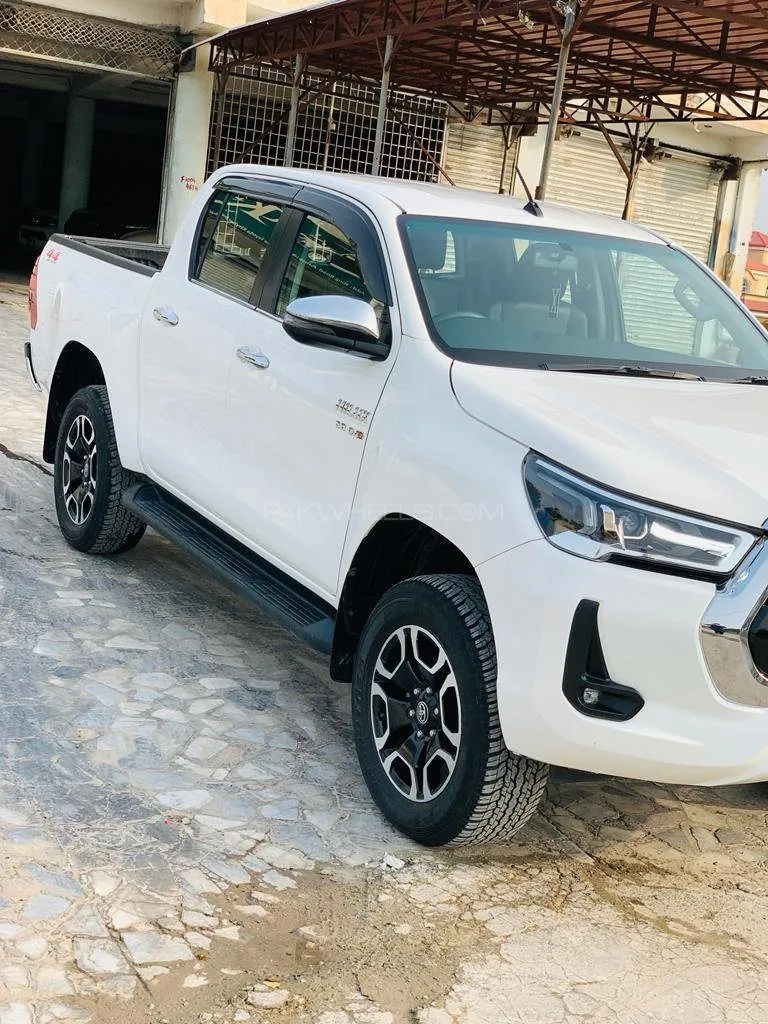Toyota Hilux
