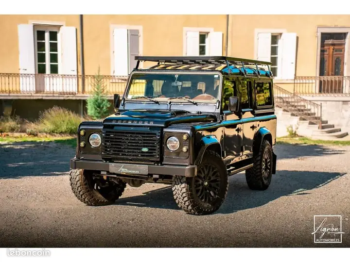 Land Rover Defender 2012 photo 2