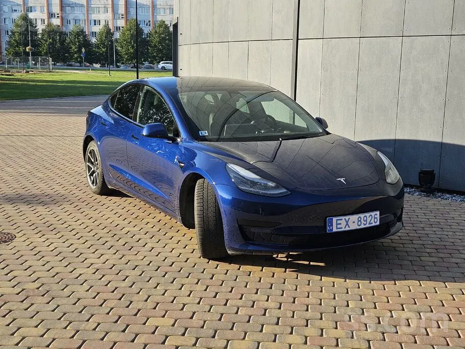 Tesla Model 3 2021 photo 5