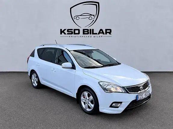 Kia Ceed 2012 photo 2