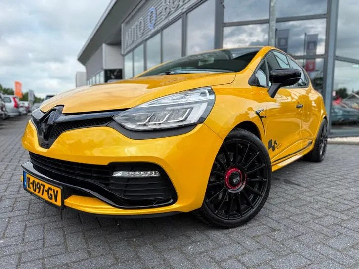 Renault Clio 2015 photo 2