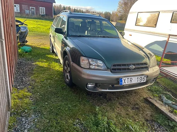 Subaru Outback 1999 photo 2
