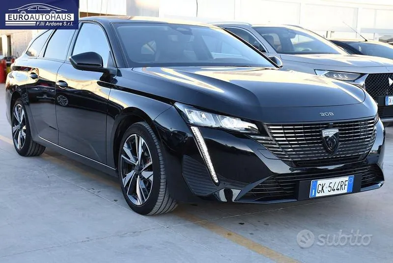 Peugeot 308 2022 photo 3