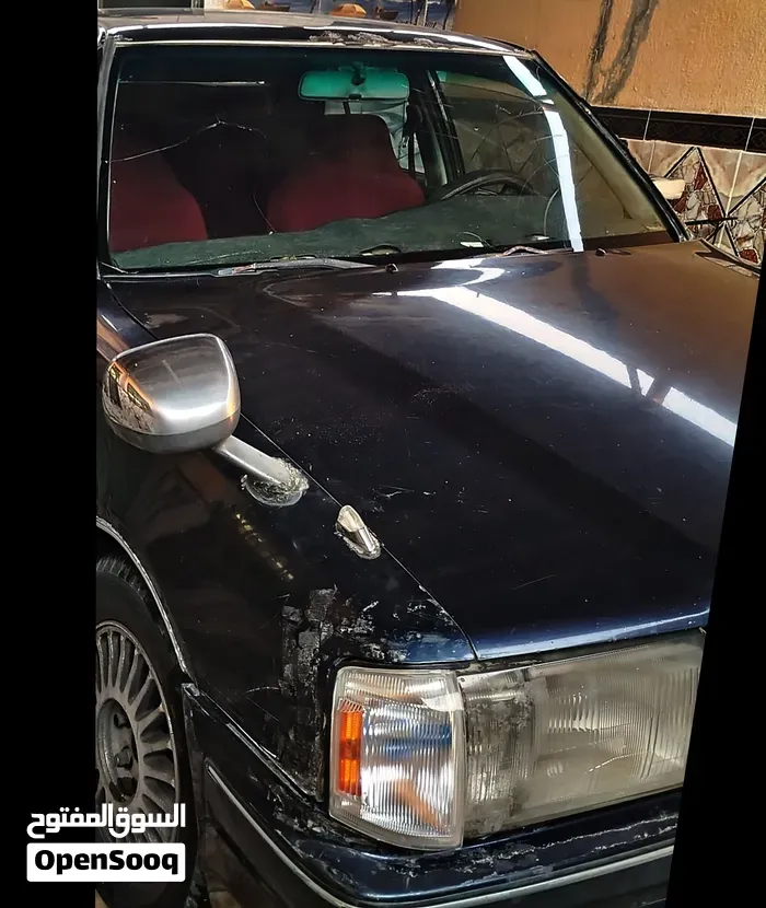 Toyota Crown 1996 photo 2