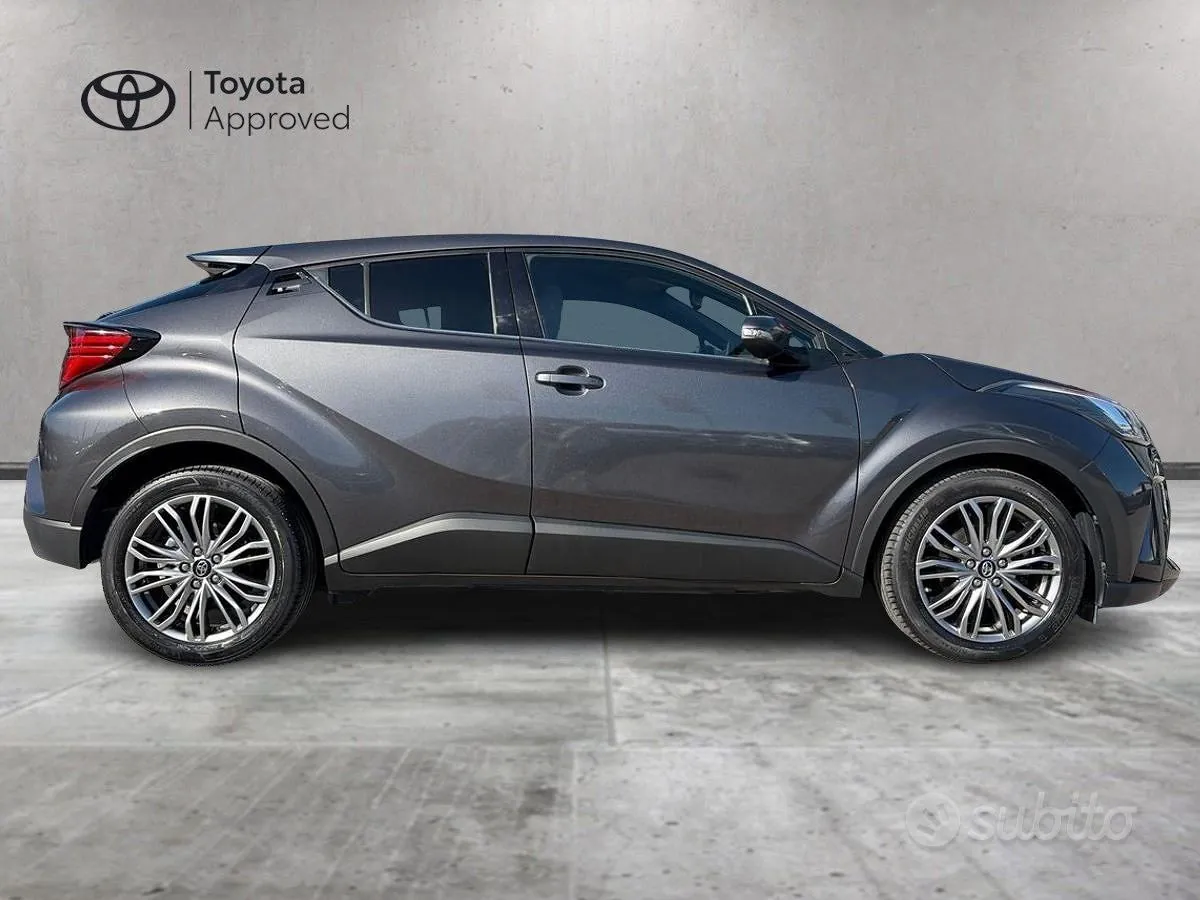 Toyota C-Hr 2022 photo 4