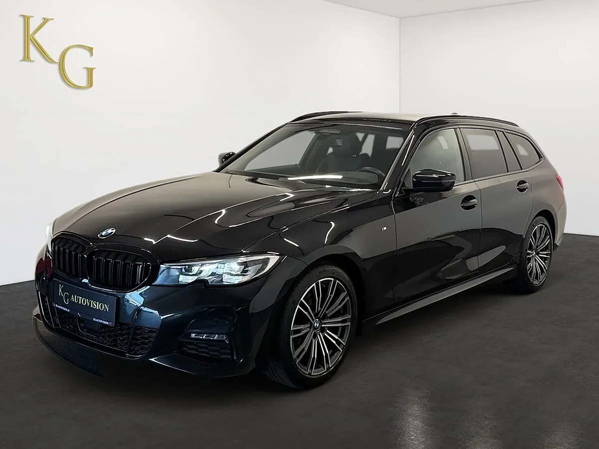 BMW 3 Series 2020 photo 2