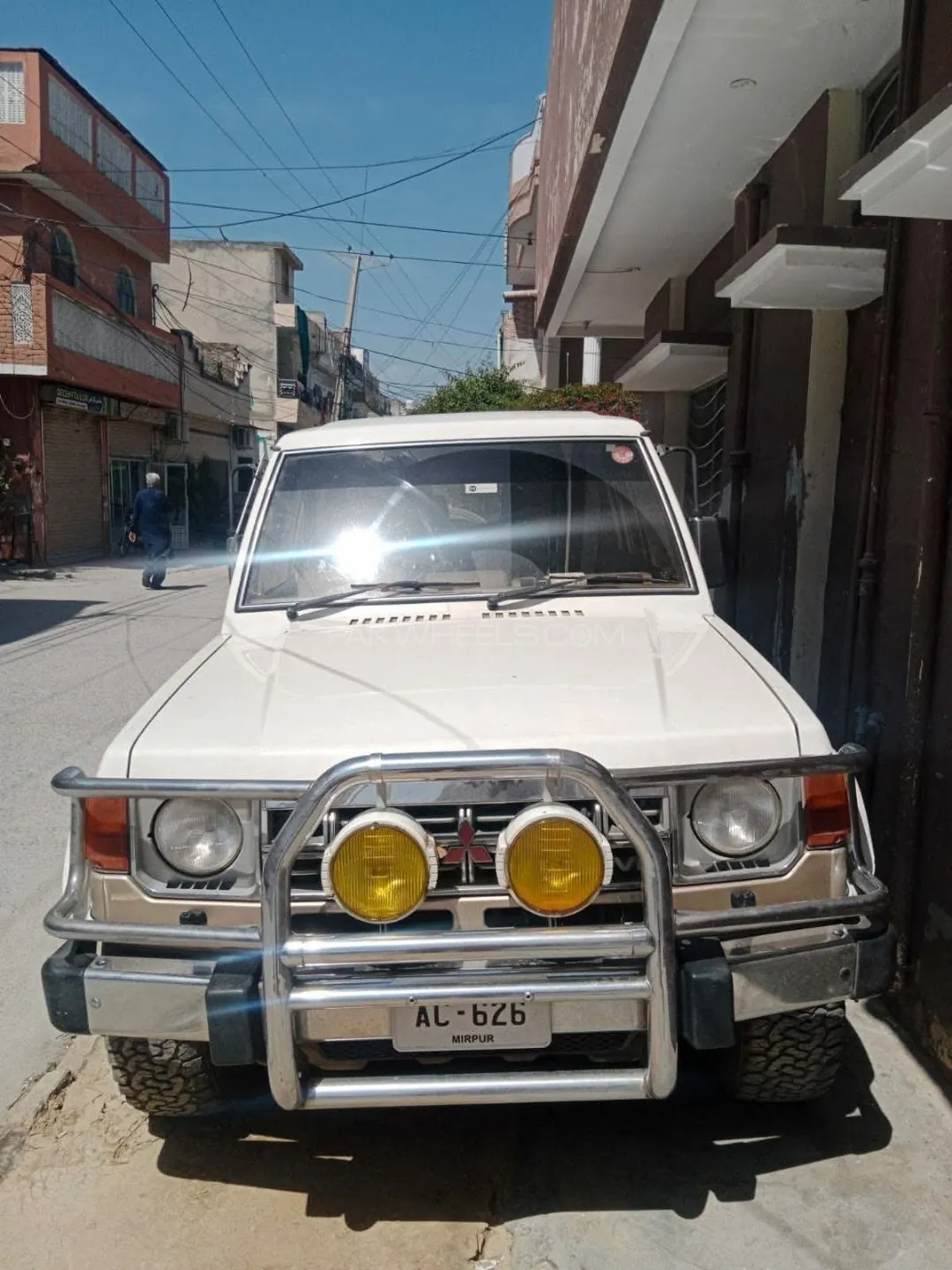Mitsubishi Pajero