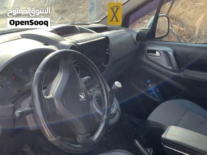 Peugeot Partner 2015 photo 3