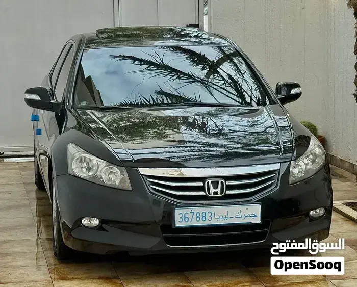 Honda Accord 2012 photo 2