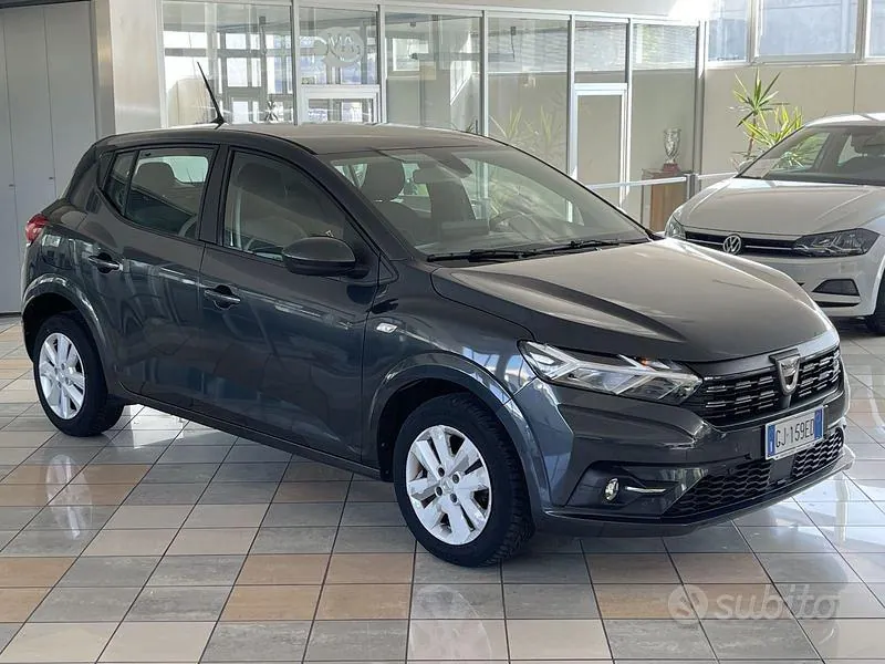 Dacia Sandero 2022 photo 2