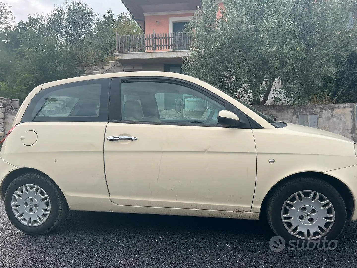 Lancia Ypsilon 2004 photo 3