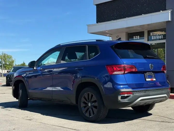Volkswagen Taos 2024 photo 3