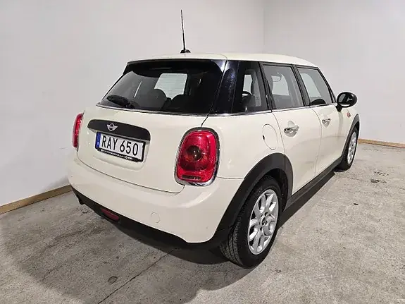 Mini One 2016 photo 5
