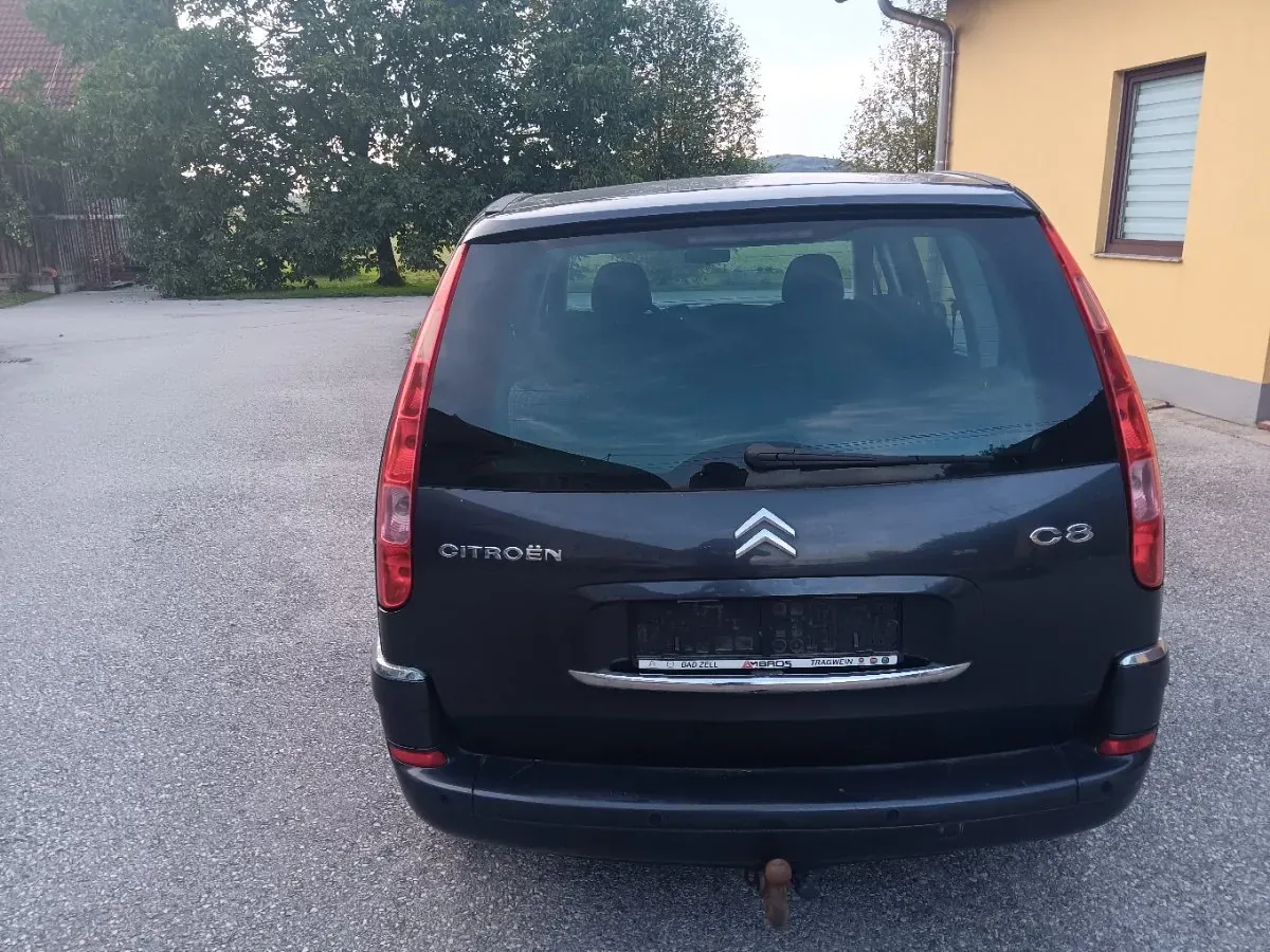 Citroen C8 2008 photo 2