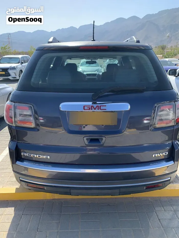 GMC Acadia 2013 photo 4