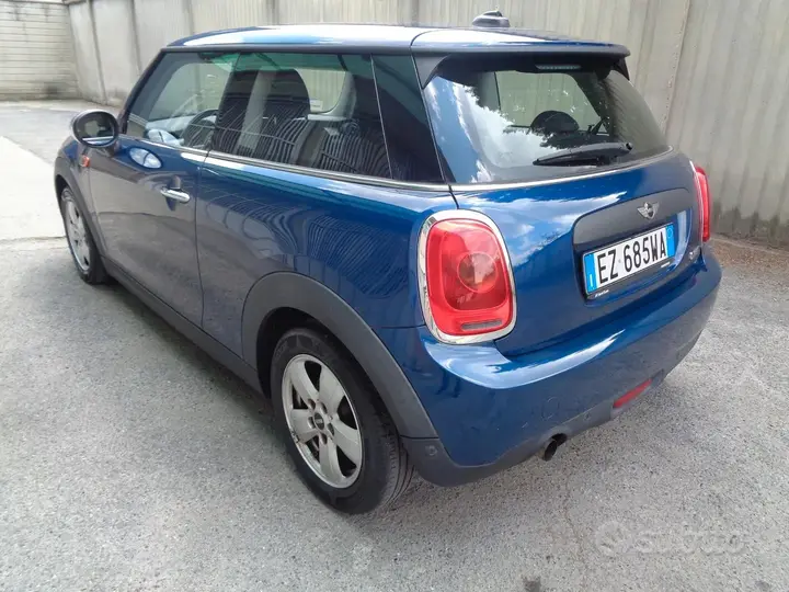 Mini One 2015 photo 5