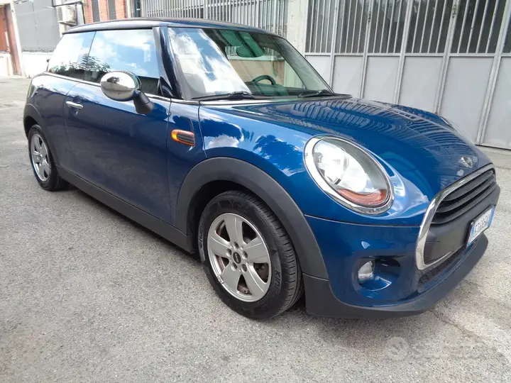 Mini One 2015 photo 3