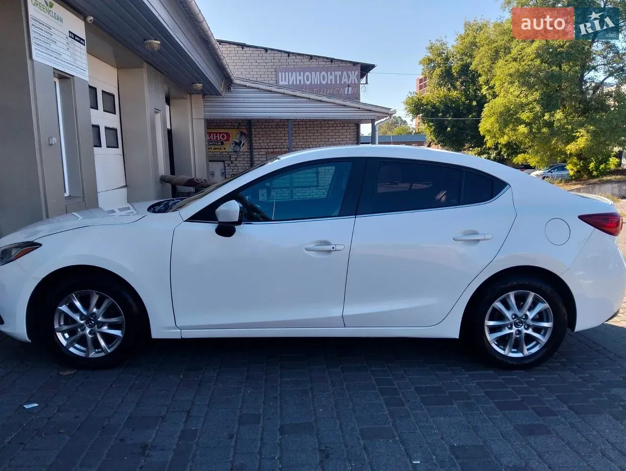 Mazda 3