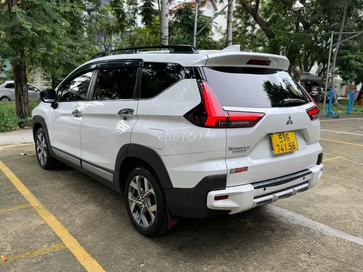 Mitsubishi Xpander Cross 2024 photo 4