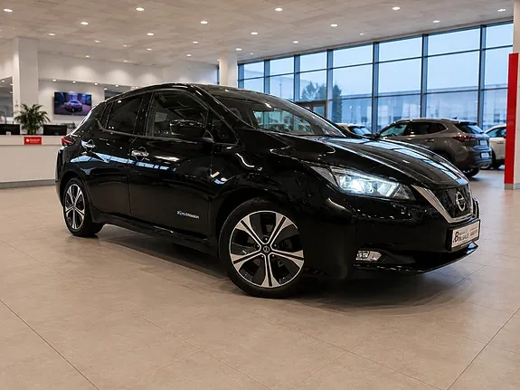 Nissan Leaf 2019 photo 2