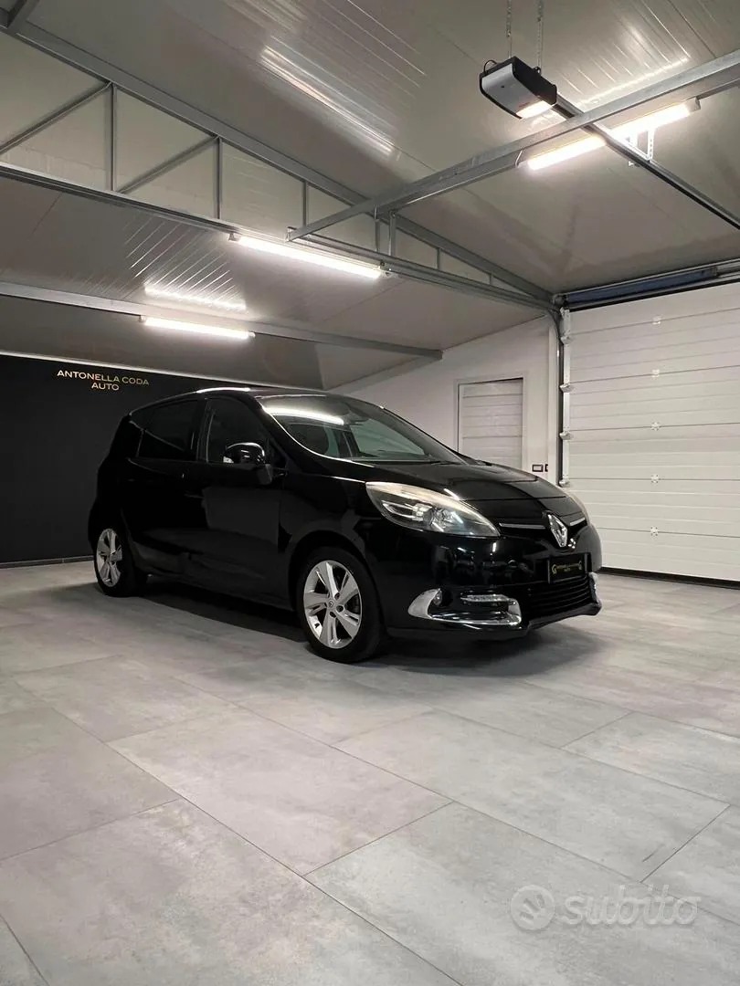 Renault Scenic 2013 photo 4