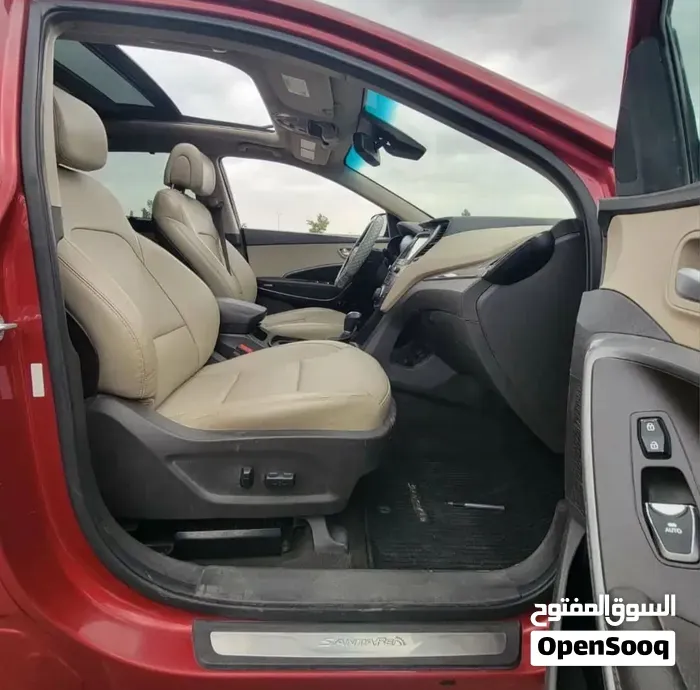 Hyundai Santa Fe 2017 photo 3