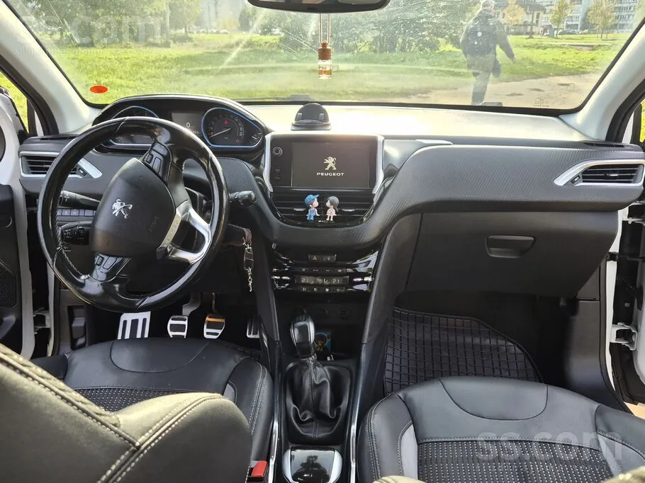 Peugeot 2008 2013 photo 3