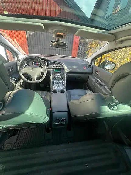 Peugeot 3008 2010 photo 3