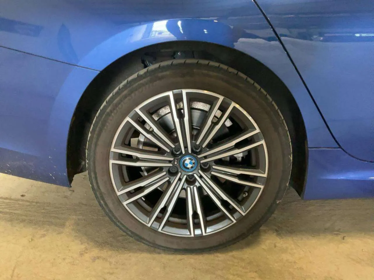 BMW 330I 2022 photo 2